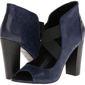 Charles By Charles David Juju Navy/Black Peep-Toe Bootie Sandal, Size 7